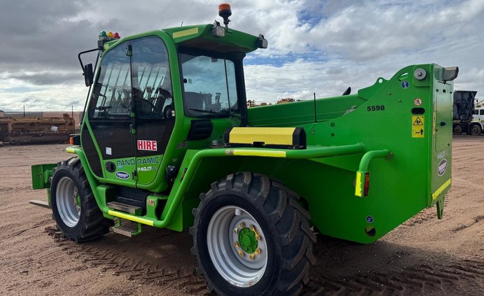 2020 Merlo P40.17Ee Green