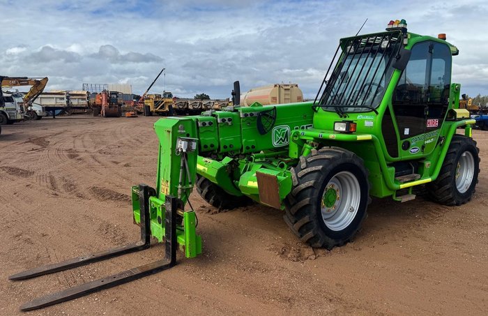 2020 Merlo P40.17Ee Green