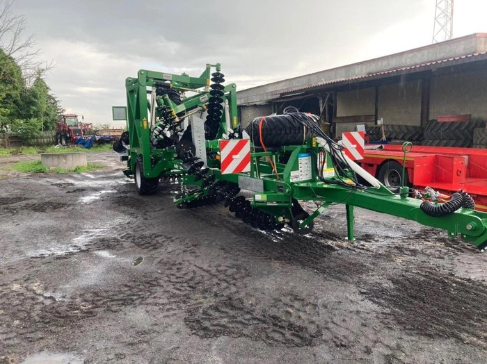 2025 Kelly Tillage 6   24 Mtr Chain Tillage System