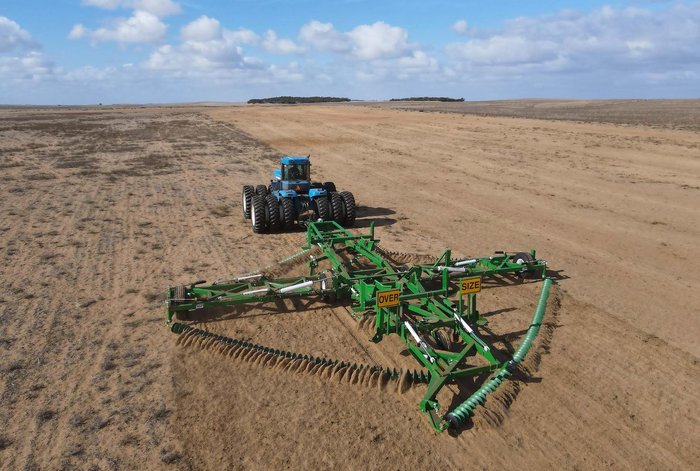 2025 Kelly Tillage 6   24 Mtr Chain Tillage System