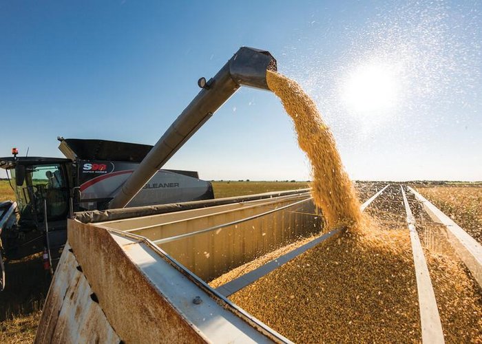 Gleaner S98 Super Series Combine Harvester