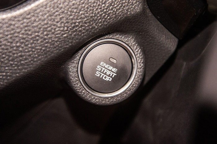 2025 Isuzu D-MAX BLADE