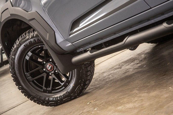 2025 Isuzu D-MAX BLADE