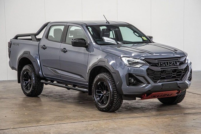2025 Isuzu D-MAX BLADE