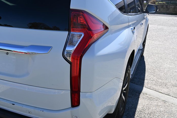 2017 Mitsubishi Pajero Sport GLS