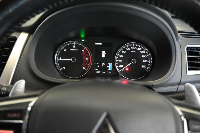 2017 Mitsubishi Pajero Sport GLS
