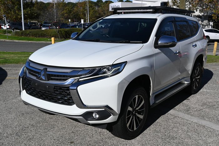 2017 Mitsubishi Pajero Sport GLS