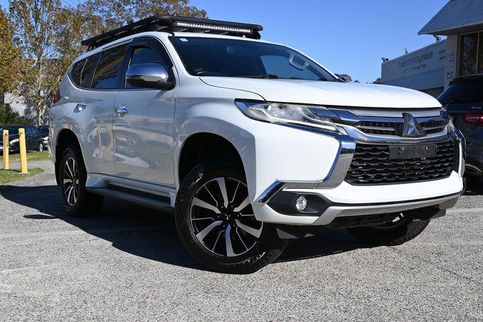 2017 Mitsubishi Pajero Sport GLS
