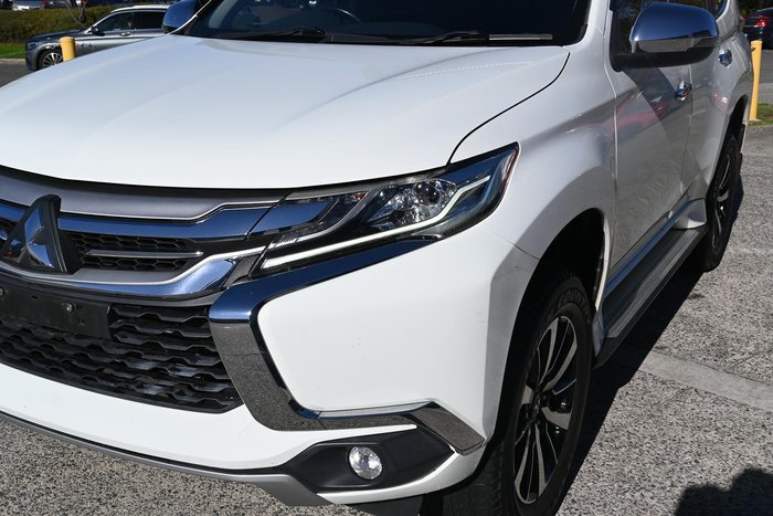 2017 Mitsubishi Pajero Sport GLS