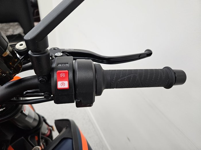 2023 Ktm 890 DUKE R Blue