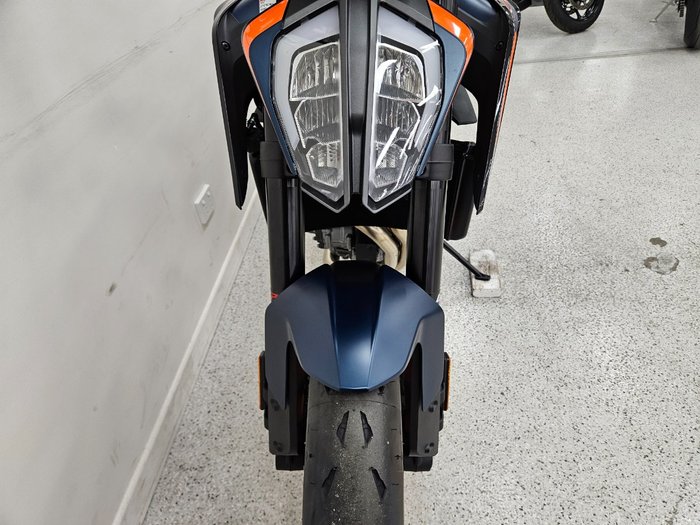 2023 Ktm 890 DUKE R Blue