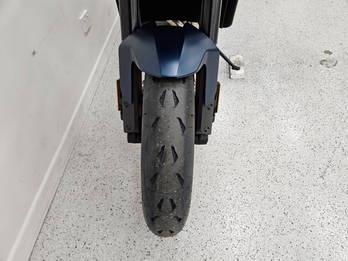 2023 Ktm 890 DUKE R Blue