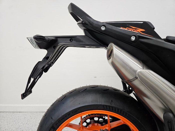 2023 Ktm 890 DUKE R Blue