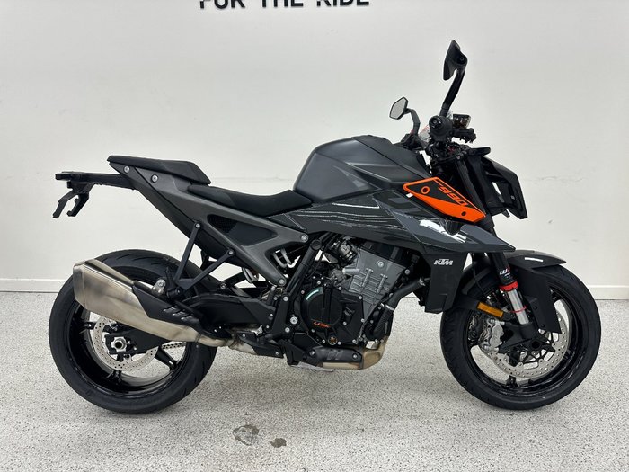 2024 Ktm 990 DUKE Orange