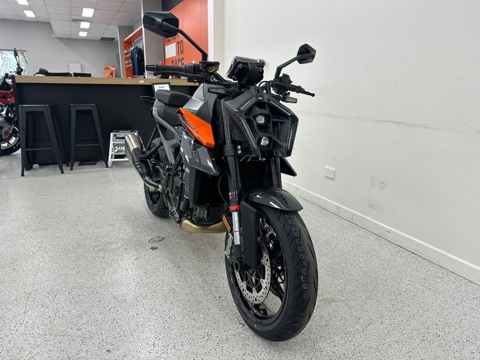 2024 Ktm 990 DUKE Orange