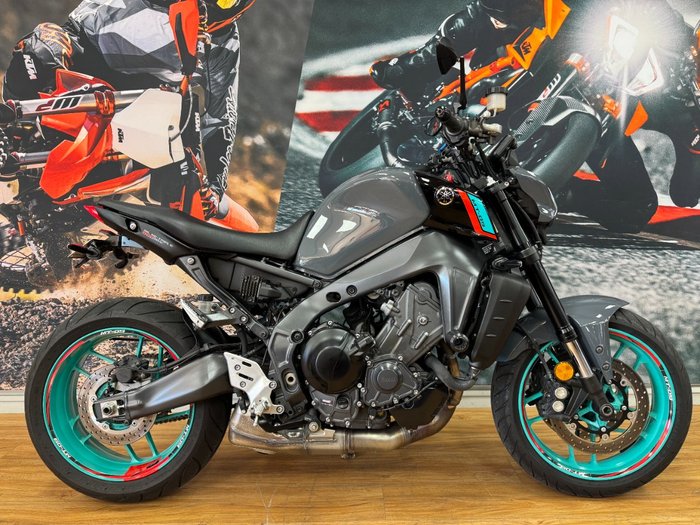 2023 Yamaha MT-09A (MT-09) MIDNIGHT CYAN