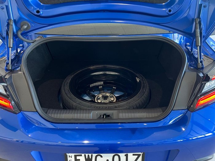 2025 Subaru BRZ tS