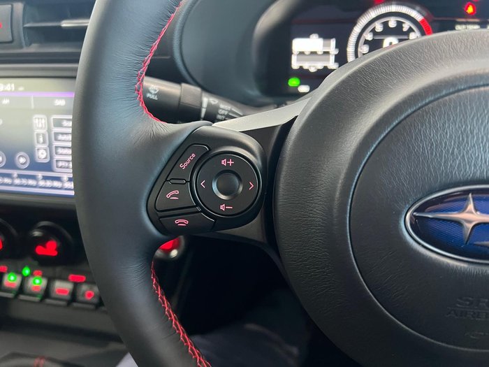 2025 Subaru BRZ tS