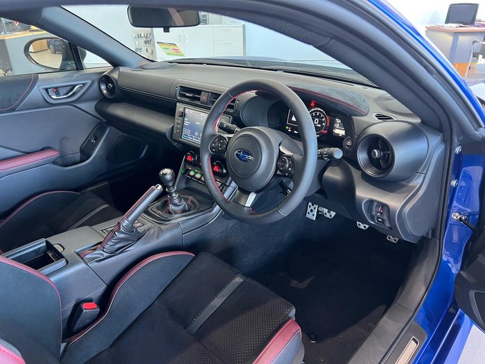 2025 Subaru BRZ tS