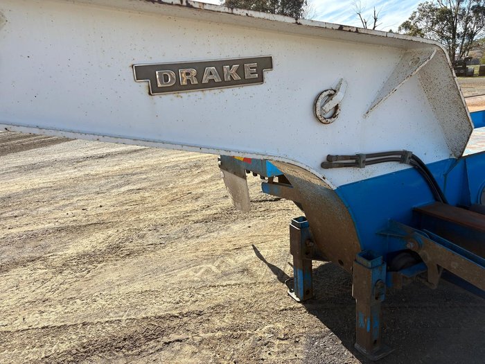 2012 Drake 4X4 Full Widener