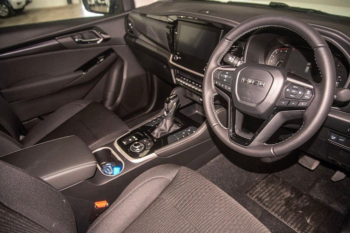 2025 Isuzu MU-X LS-U