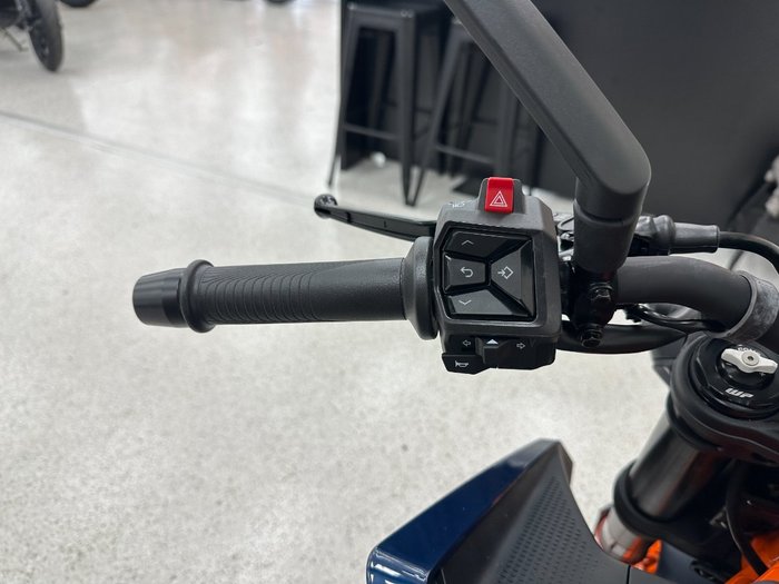 2024 Ktm 390 DUKE Blue