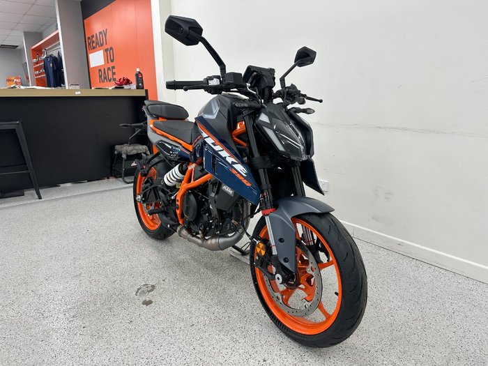 2024 Ktm 390 DUKE Blue