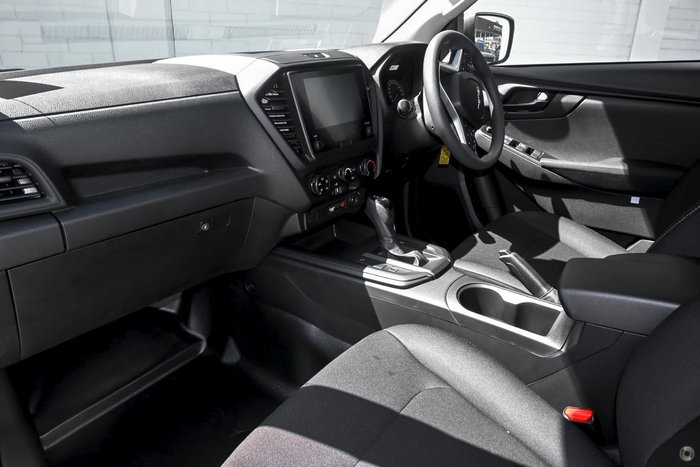 2025 Isuzu D-MAX SX