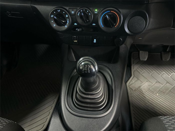 2016 Toyota Hilux Workmate