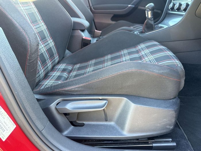 2013 Volkswagen Golf GTI