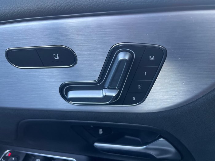 2019 Mercedes-Benz B-Class B180