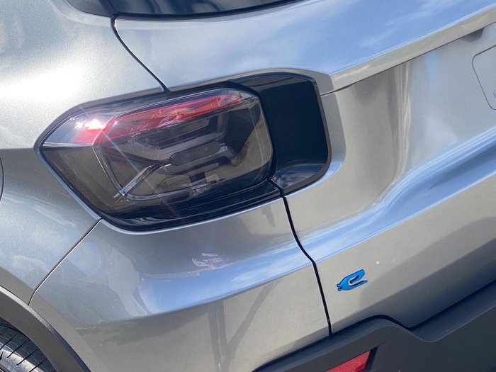 2024 Jeep Avenger Limited