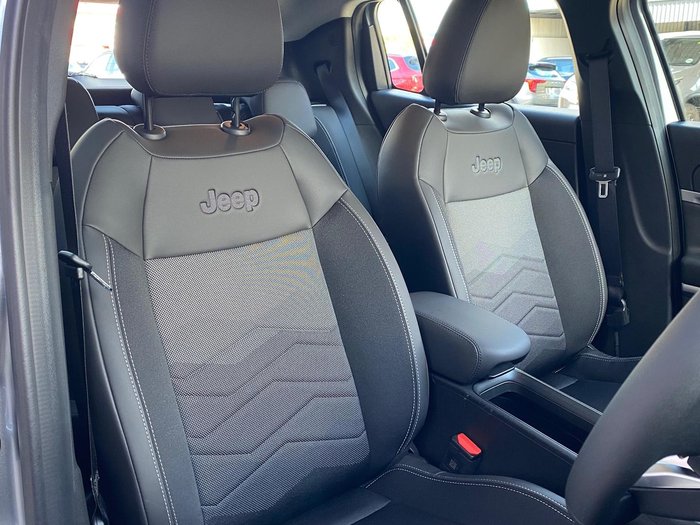 2024 Jeep Avenger Limited