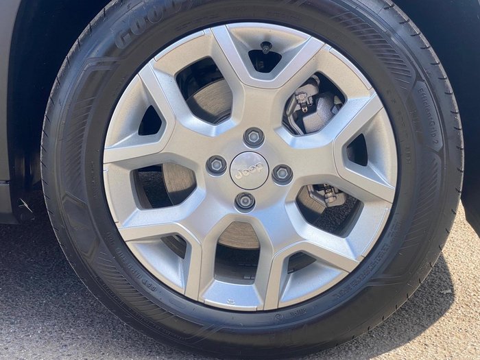 2024 Jeep Avenger Limited