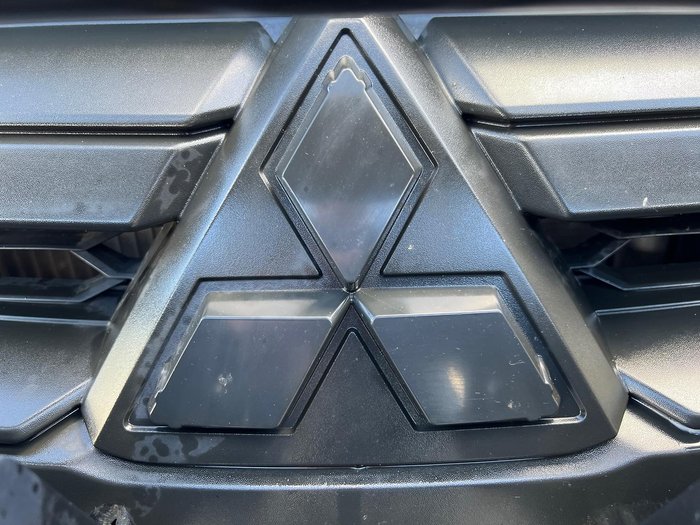 2019 Mitsubishi Triton GLX+