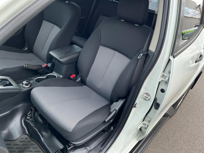 2023 Mitsubishi Triton GLX+