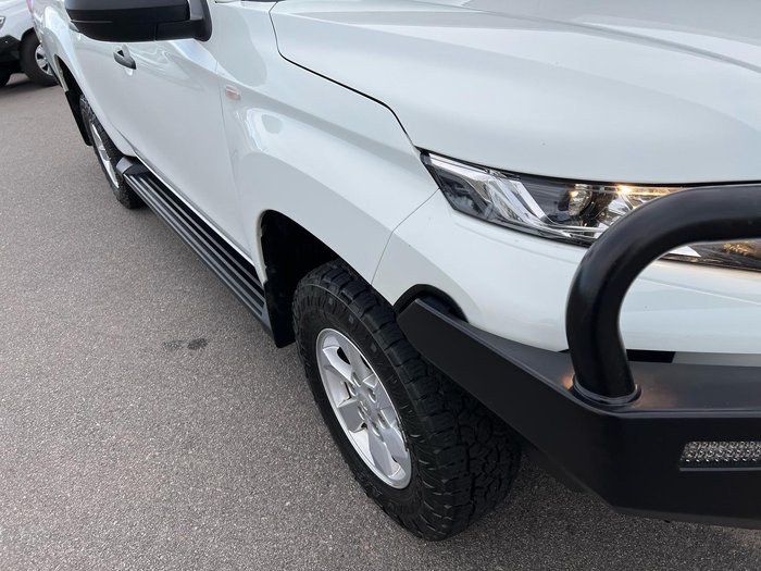 2023 Mitsubishi Triton GLX+