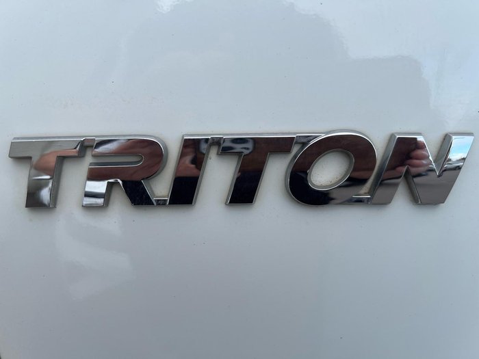 2023 Mitsubishi Triton GLX+