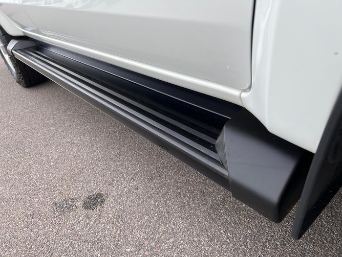 2023 Mitsubishi Triton GLX+
