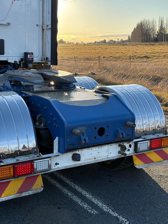2017 Kenworth T610 Series T610SAR