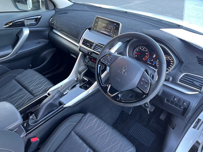2020 Mitsubishi Eclipse Cross ES