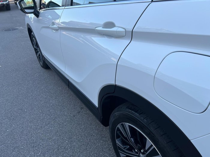 2020 Mitsubishi Eclipse Cross ES