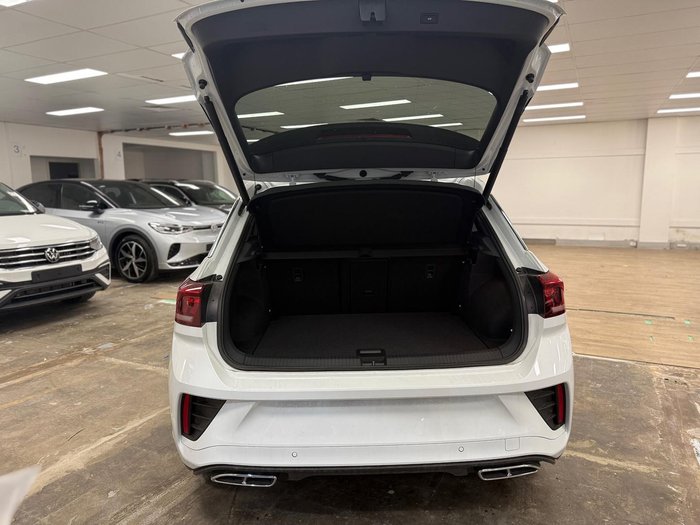 2025 Volkswagen T-Roc 140TSI R-Line