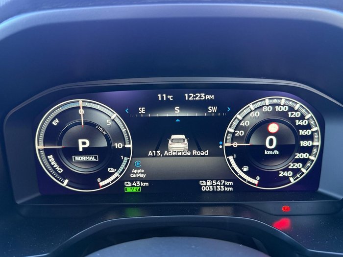 2025 Mitsubishi Outlander PHEV Exceed