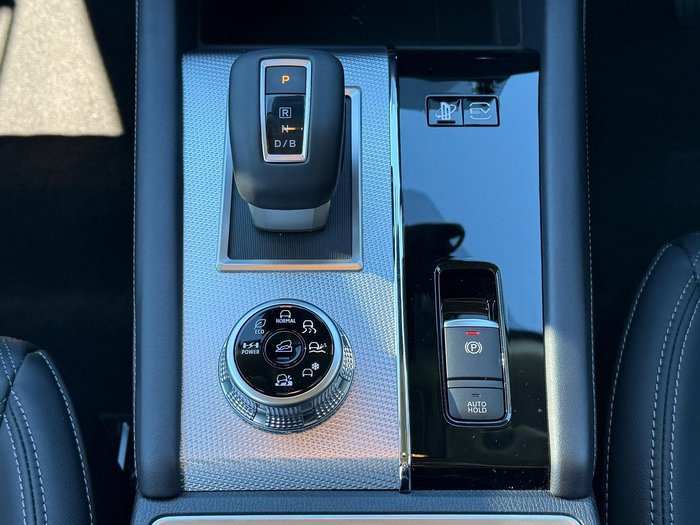 2025 Mitsubishi Outlander PHEV Exceed