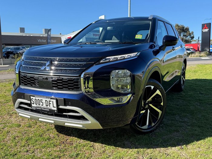 2025 Mitsubishi Outlander PHEV Exceed
