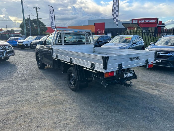 2021 TOYOTA HILUX WORKMATE