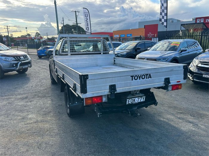 2021 TOYOTA HILUX WORKMATE