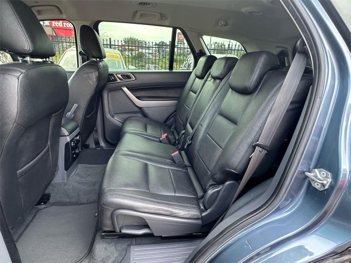 2016 FORD EVEREST TREND