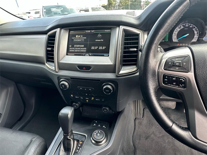 2016 FORD EVEREST TREND